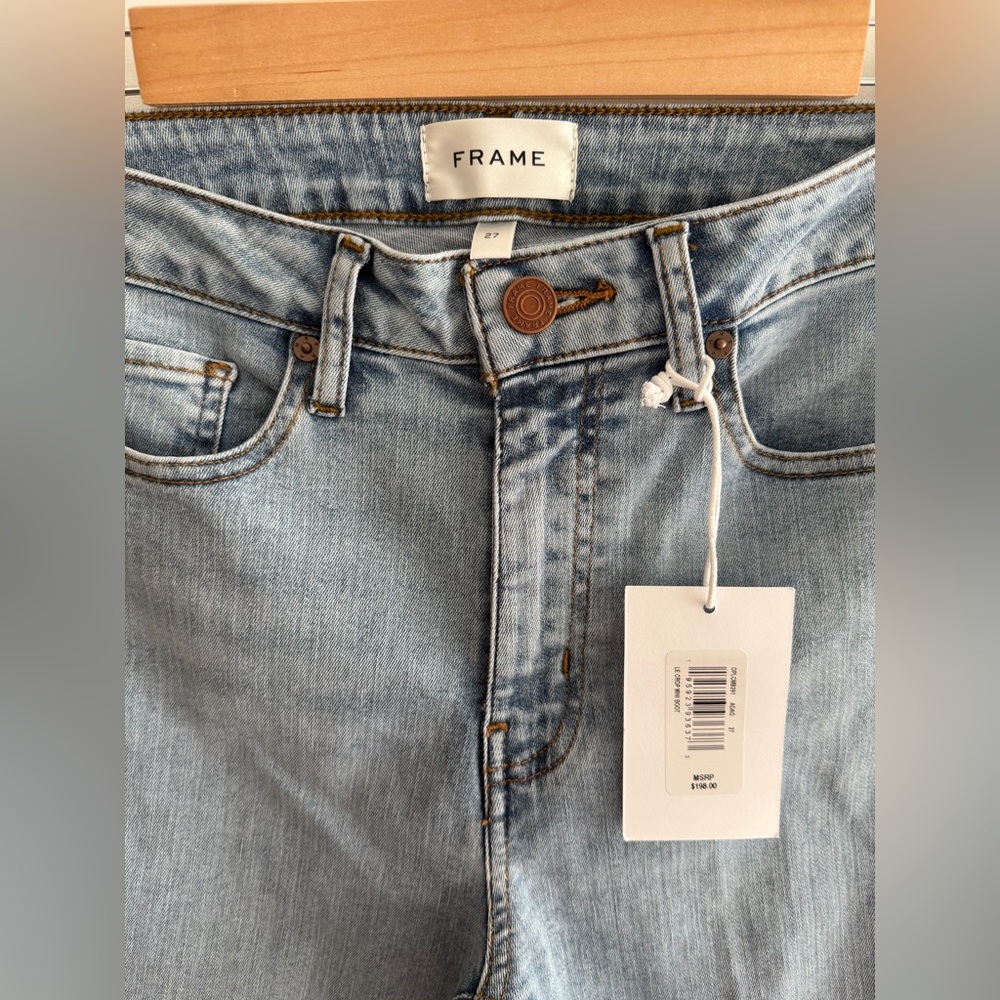 NWT. Frame Denim Le Crop Mini Boot Jeans - Picture 5 of 7
